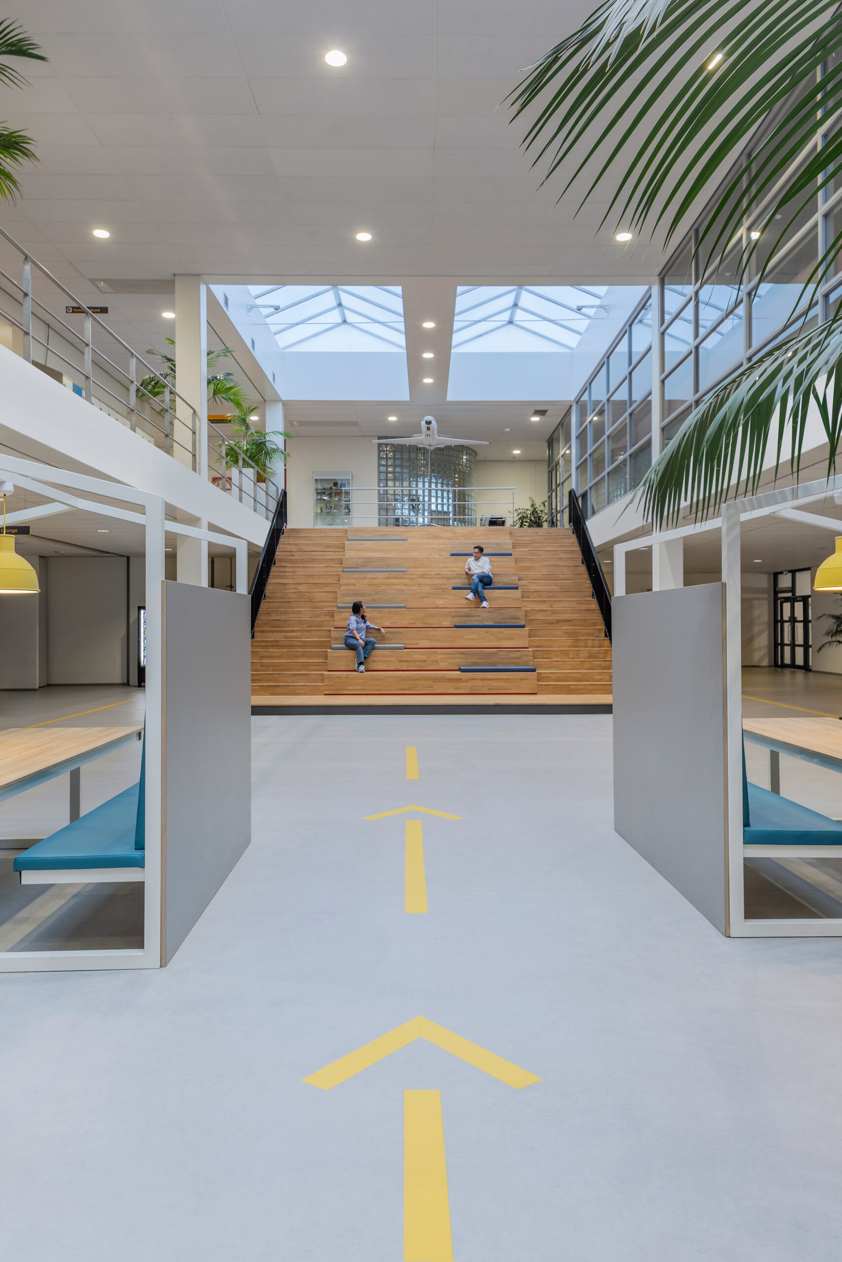 MBO College Airport Lounge 1