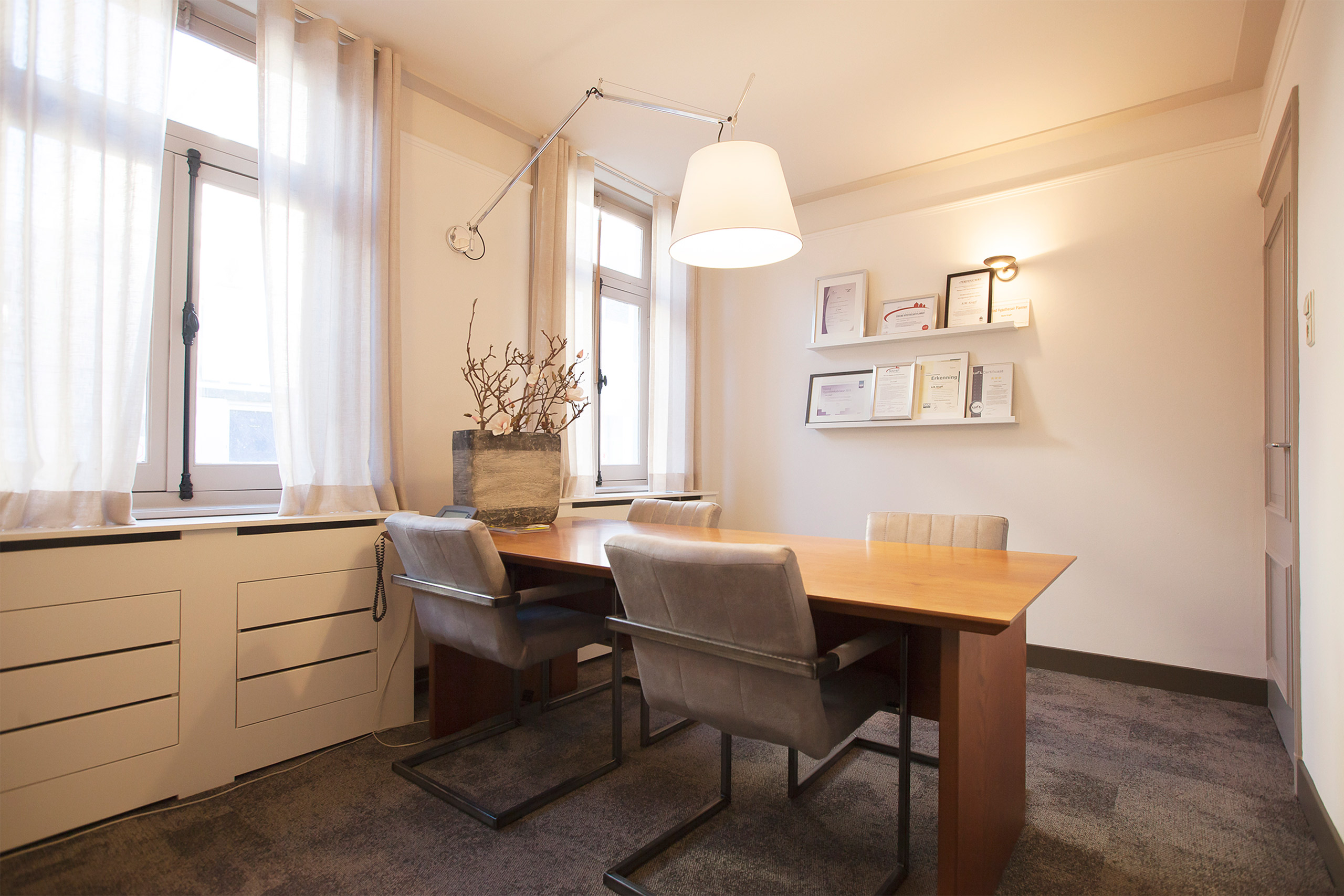 Hypotheekshop spreekruimte